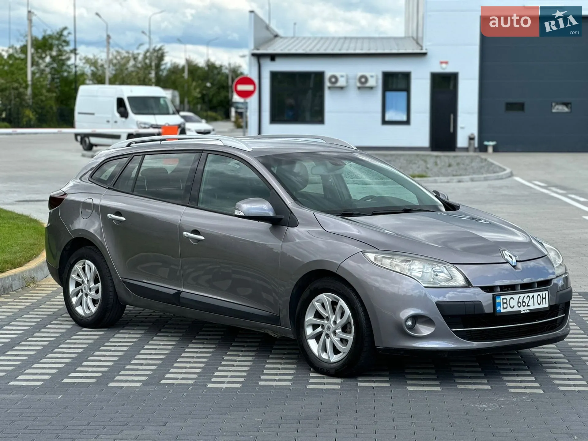 2010 Renault Megane - мініатюра 3