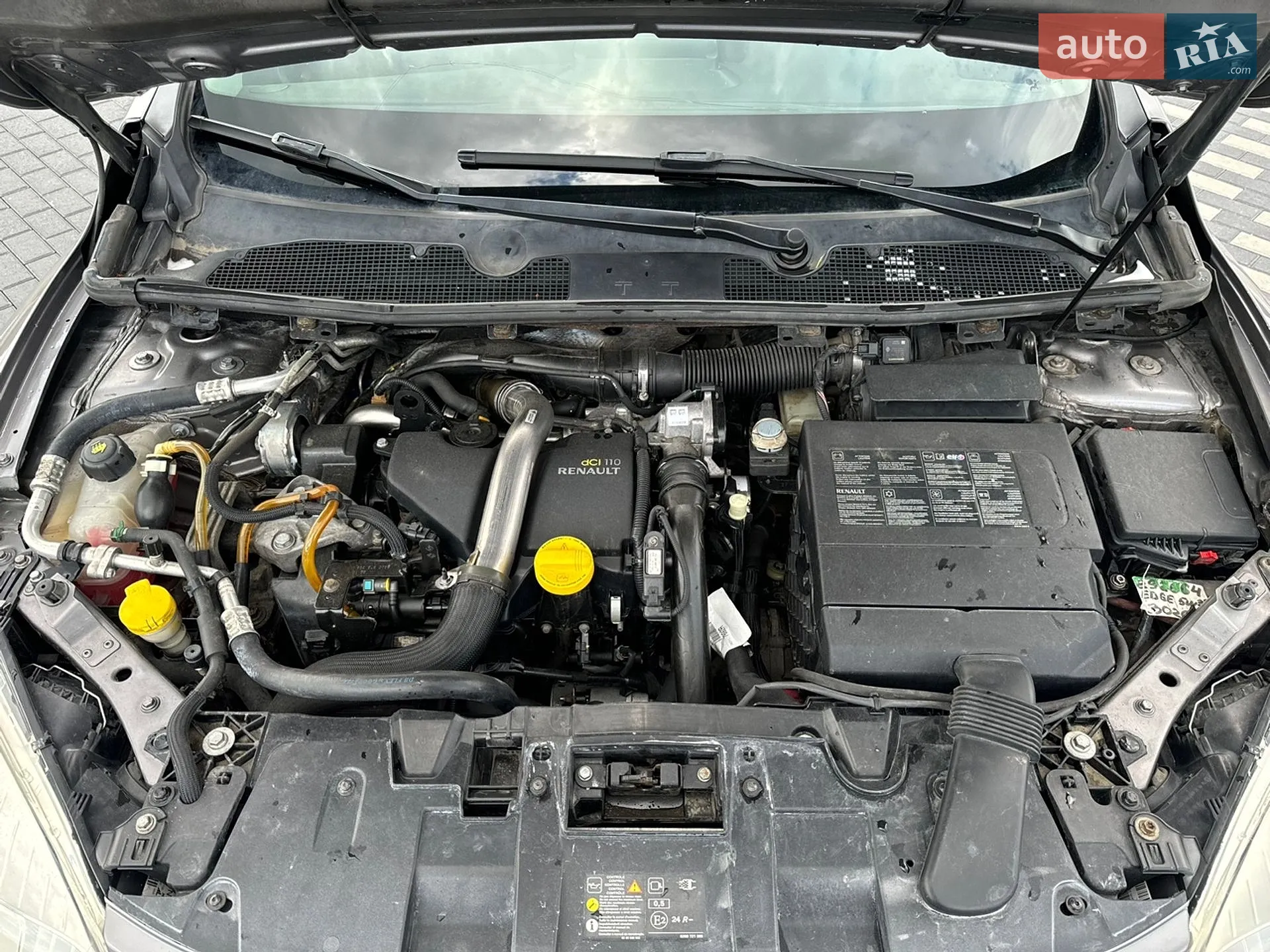 2010 Renault Megane - мініатюра 12