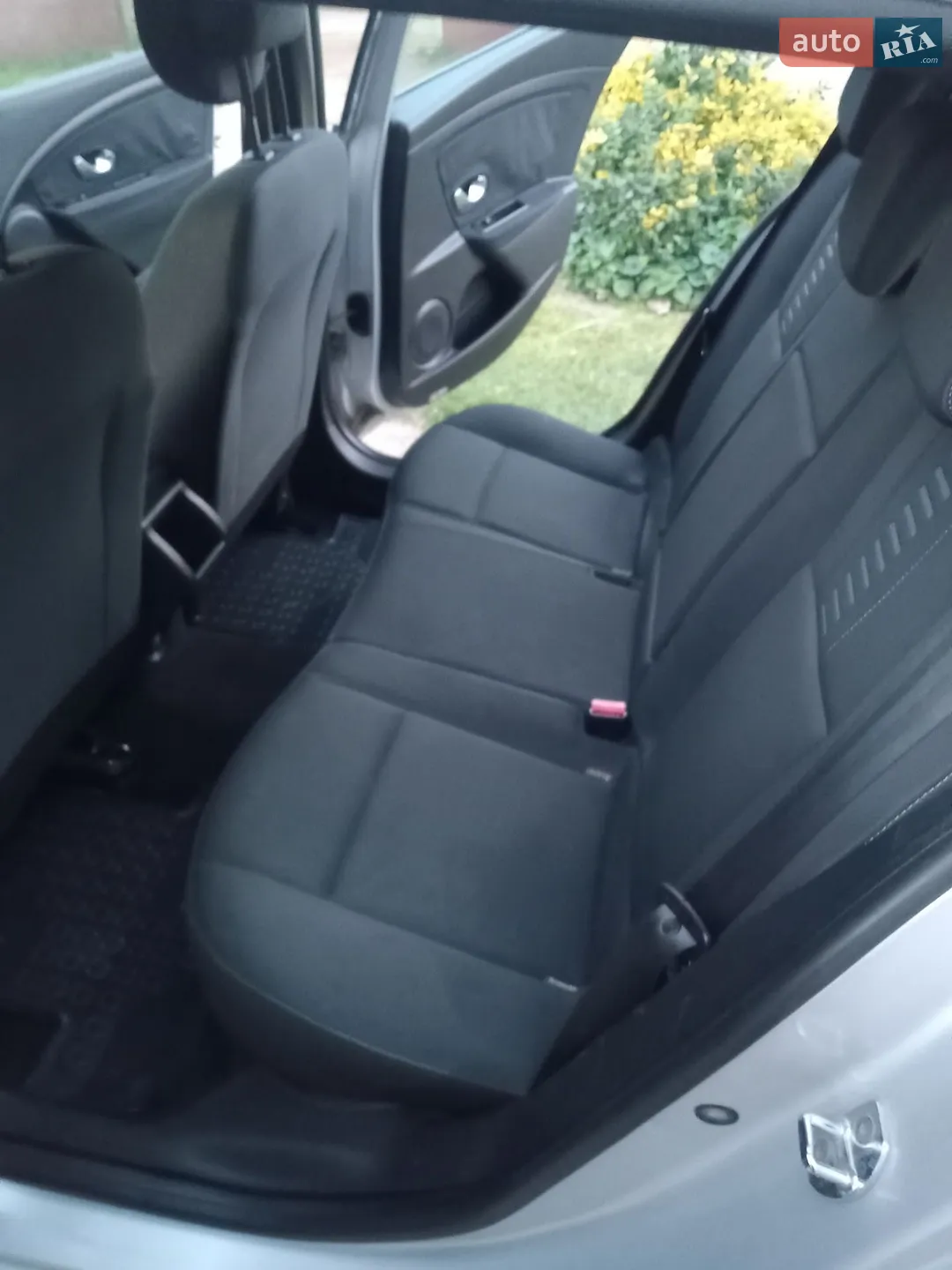 2010 Renault Megane - мініатюра 22