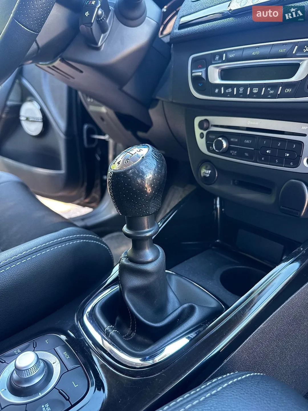 2013 Renault Megane - мініатюра 35