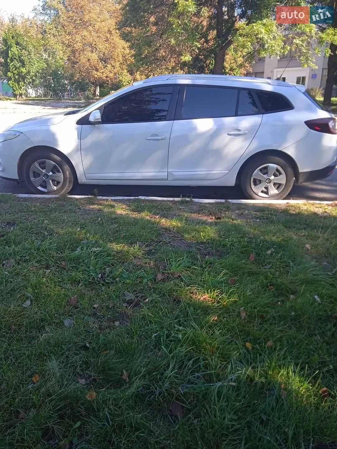 2010 Renault Megane - мініатюра 3