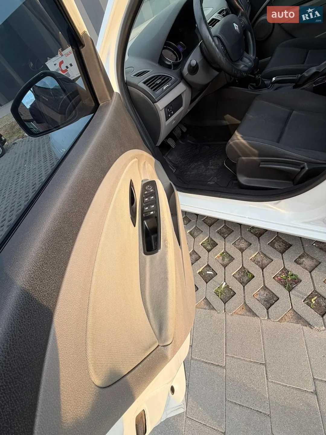 2011 Renault Megane - мініатюра 19