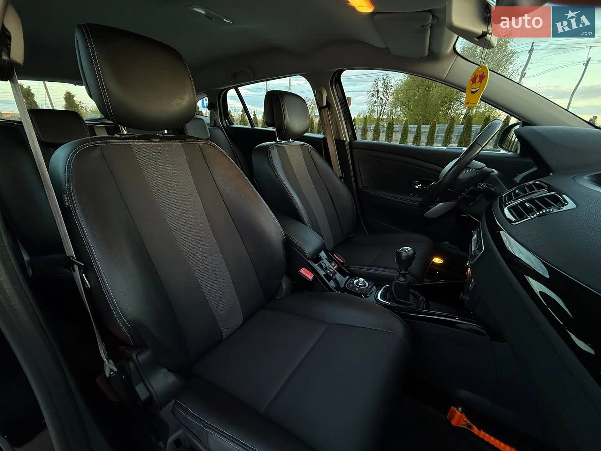 2012 Renault Megane - мініатюра 39