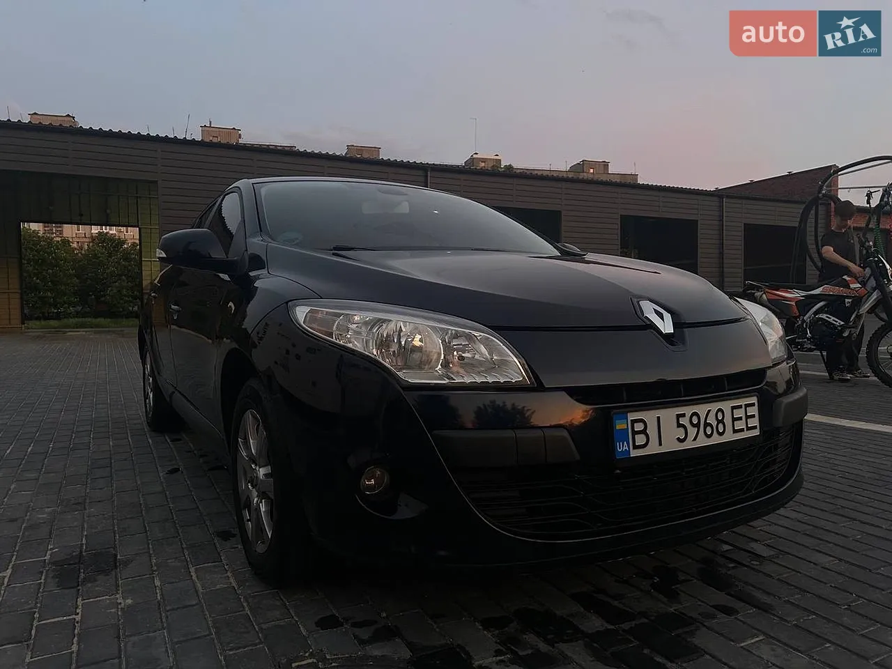 2010 Renault Megane - мініатюра 11