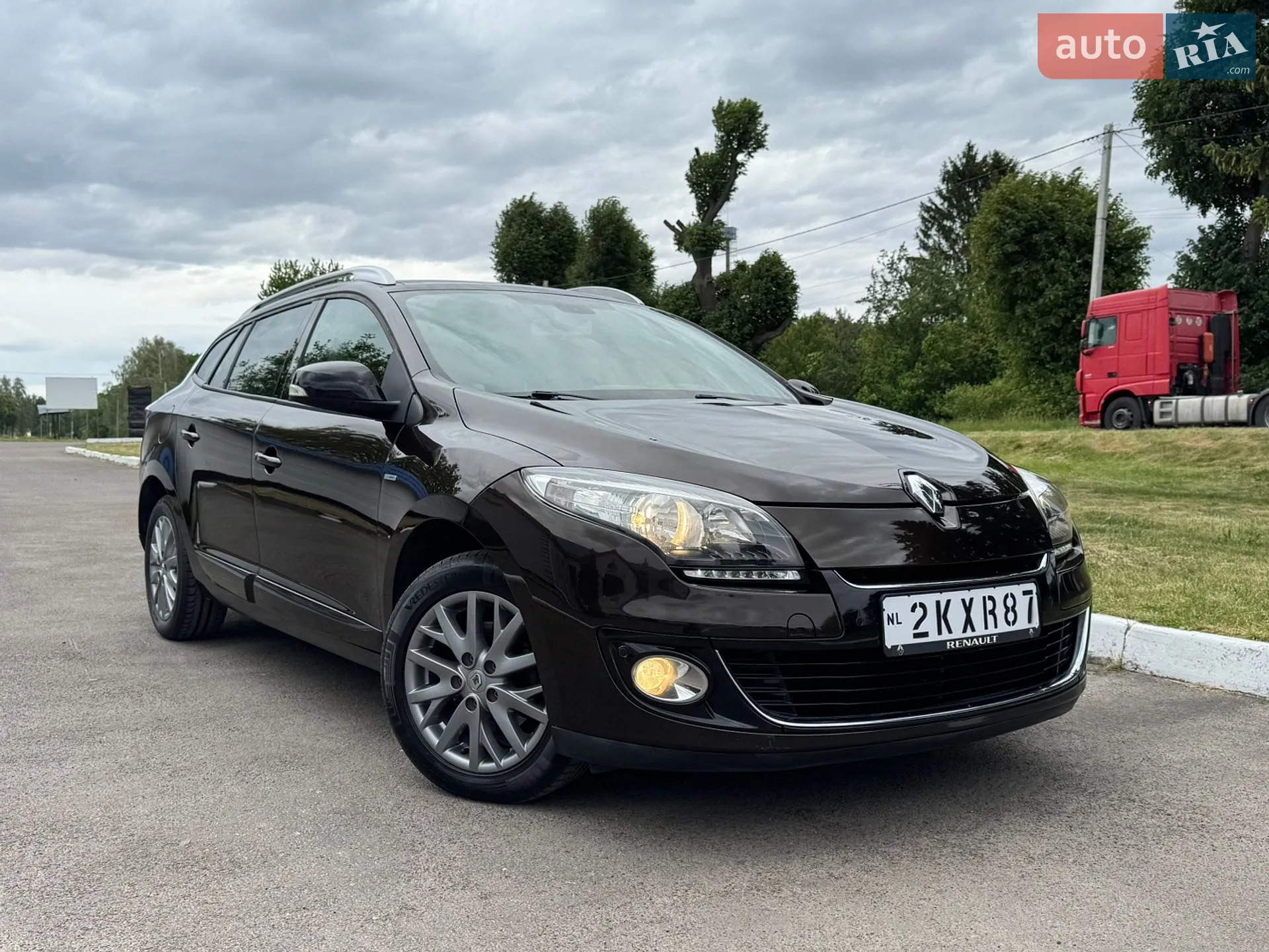 2013 Renault Megane - мініатюра 12