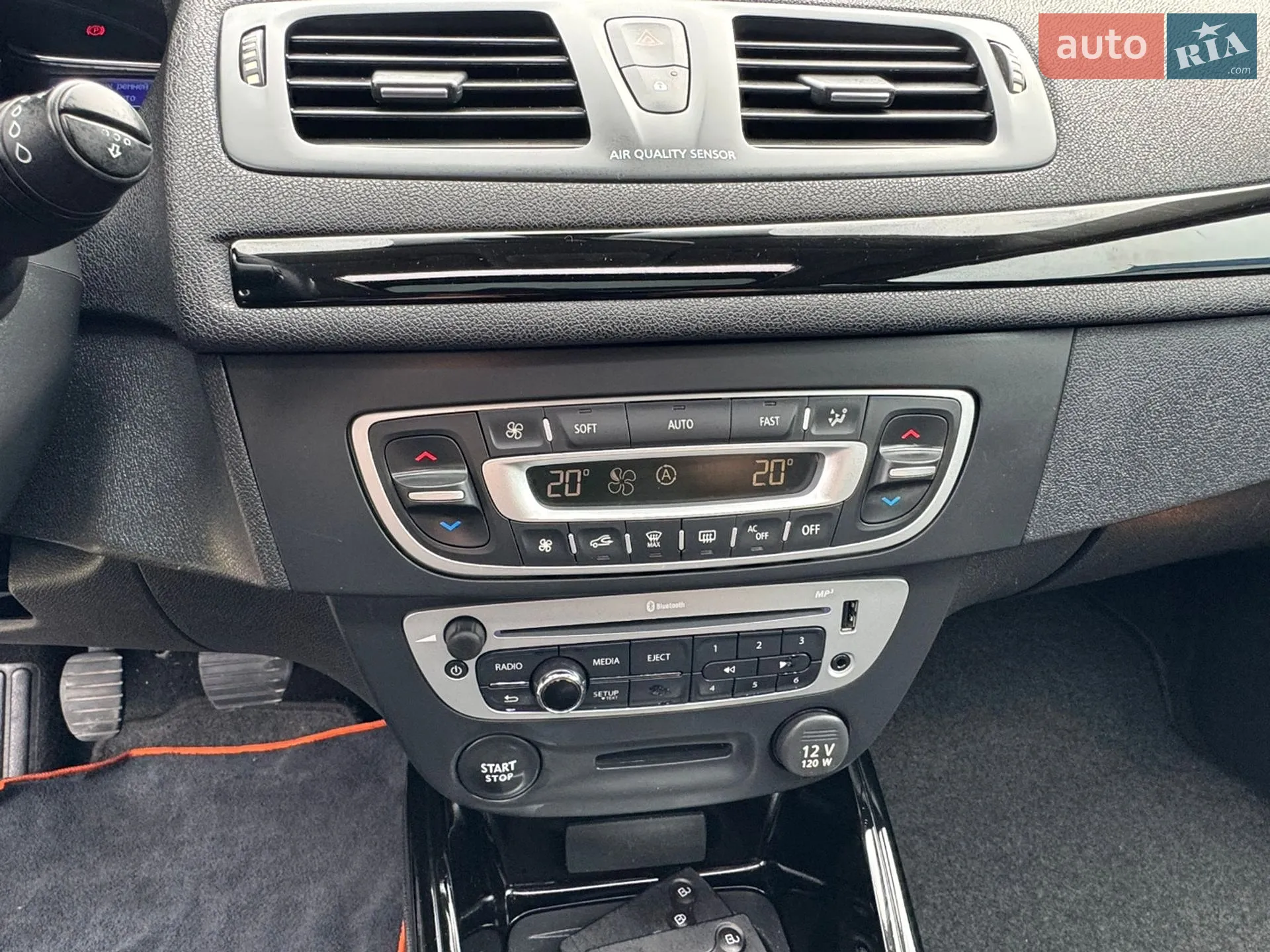 2013 Renault Megane - мініатюра 44