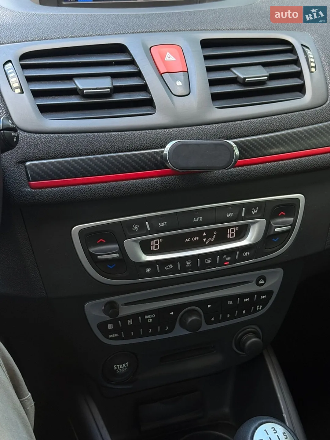 2010 Renault Megane - мініатюра 62