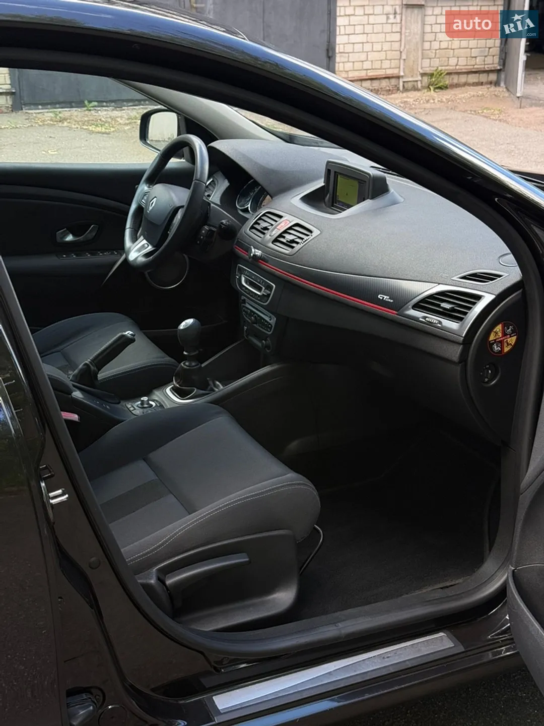 2010 Renault Megane - мініатюра 87