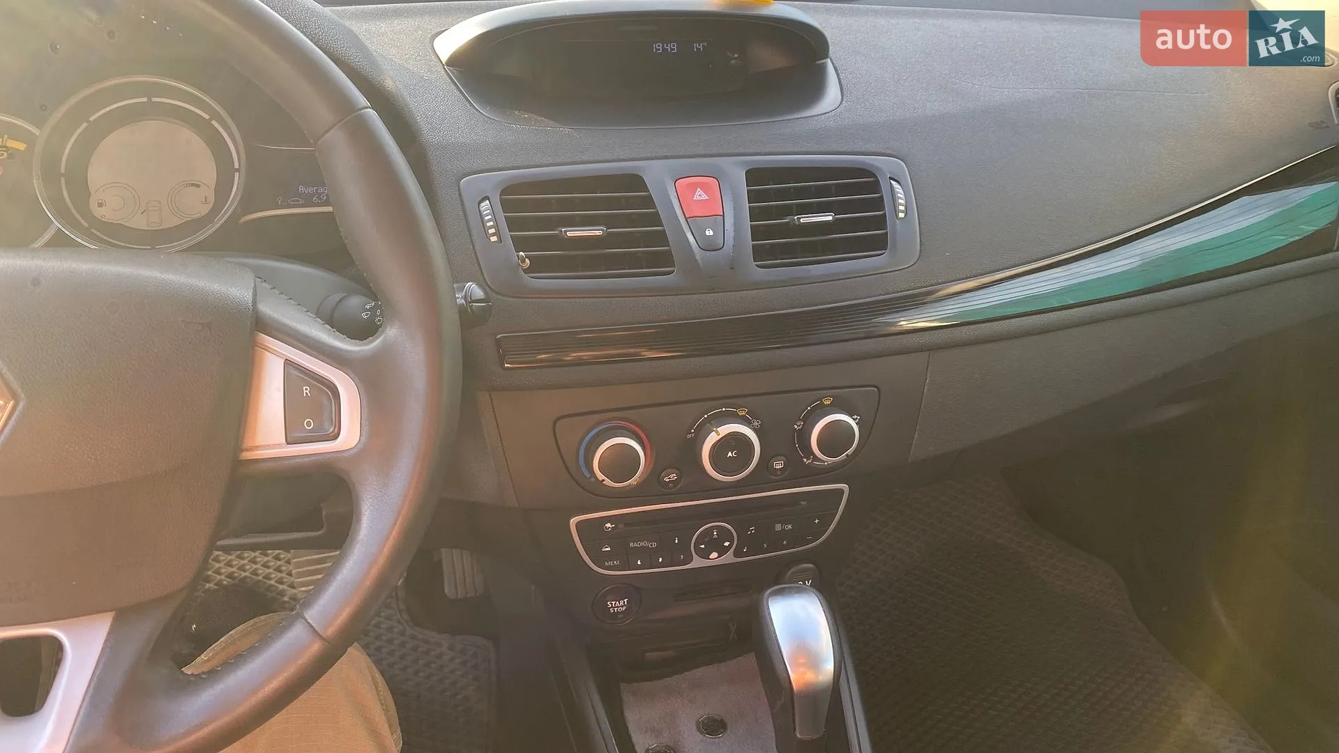 2011 Renault Megane - мініатюра 18