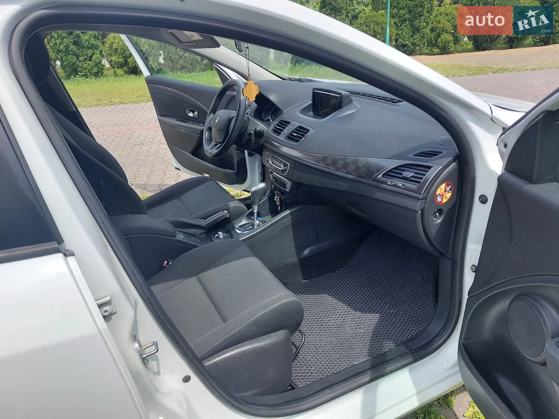 2012 Renault Megane - мініатюра 18