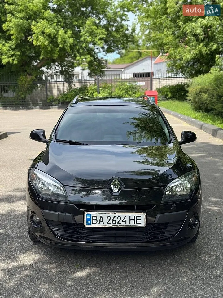 2010 Renault Megane - мініатюра 17