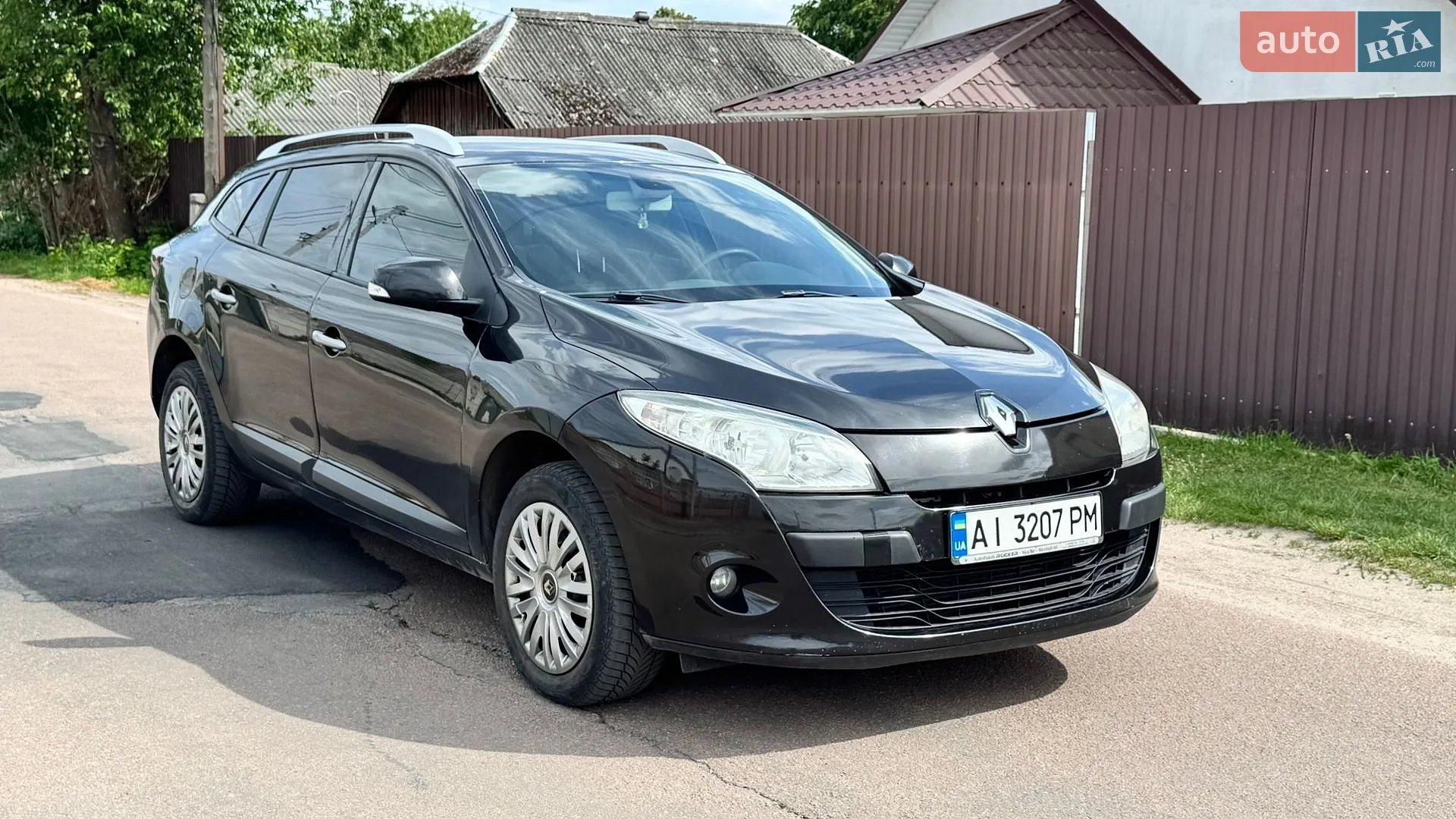 2010 Renault Megane - мініатюра 2