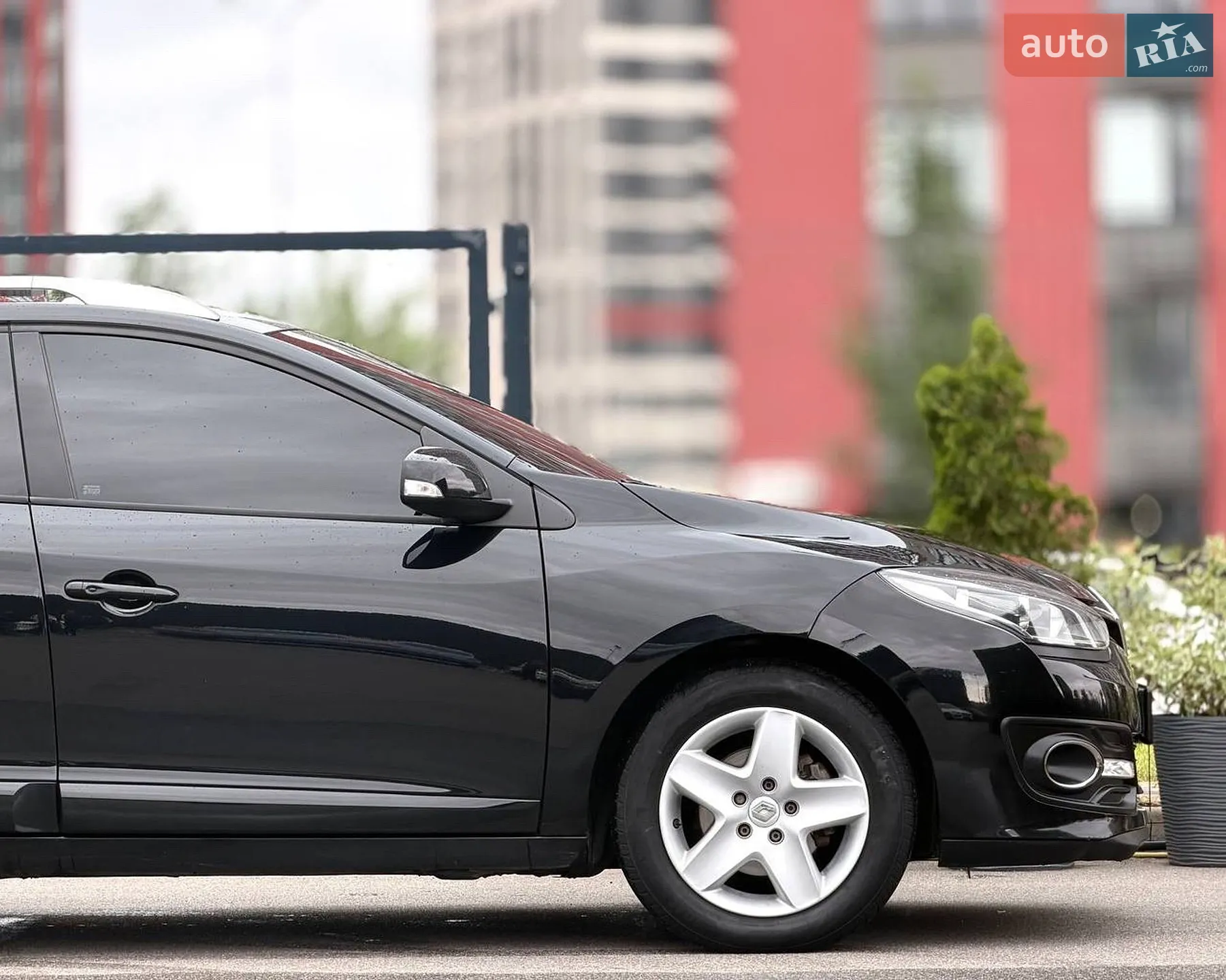 2015 Renault Megane - мініатюра 9