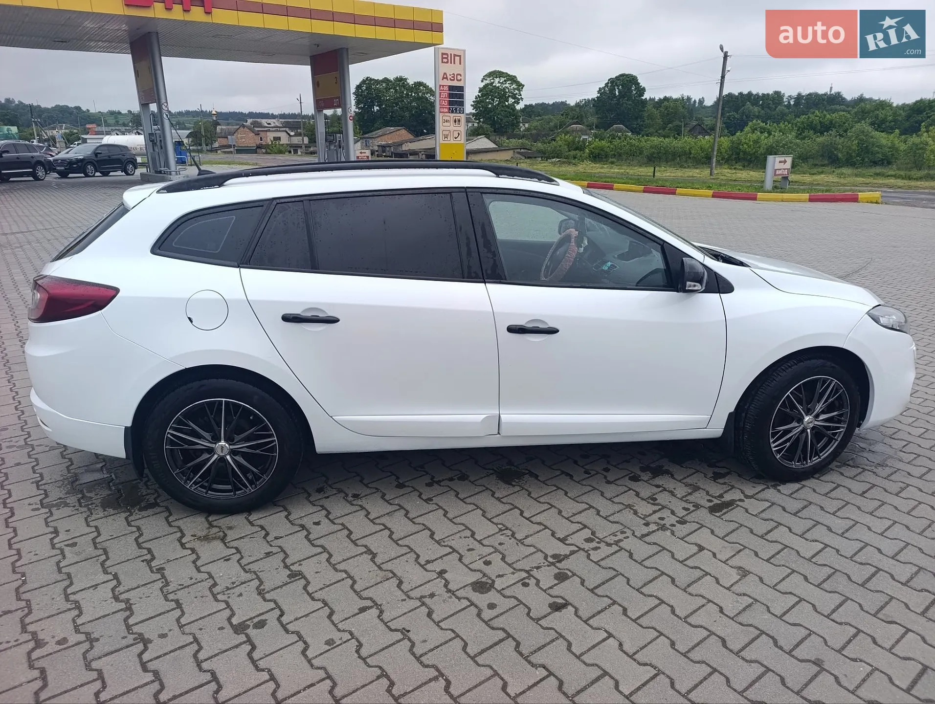 2012 Renault Megane - мініатюра 2