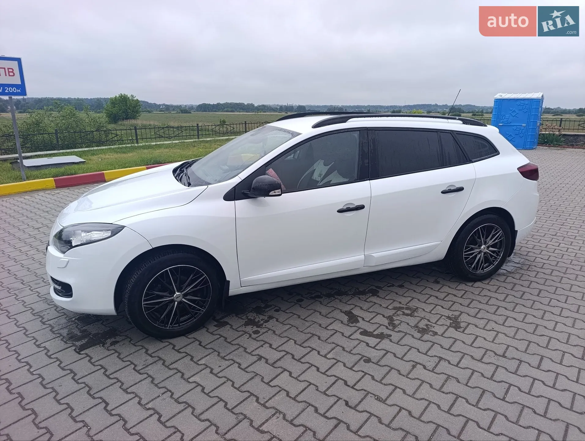 2012 Renault Megane - мініатюра 10