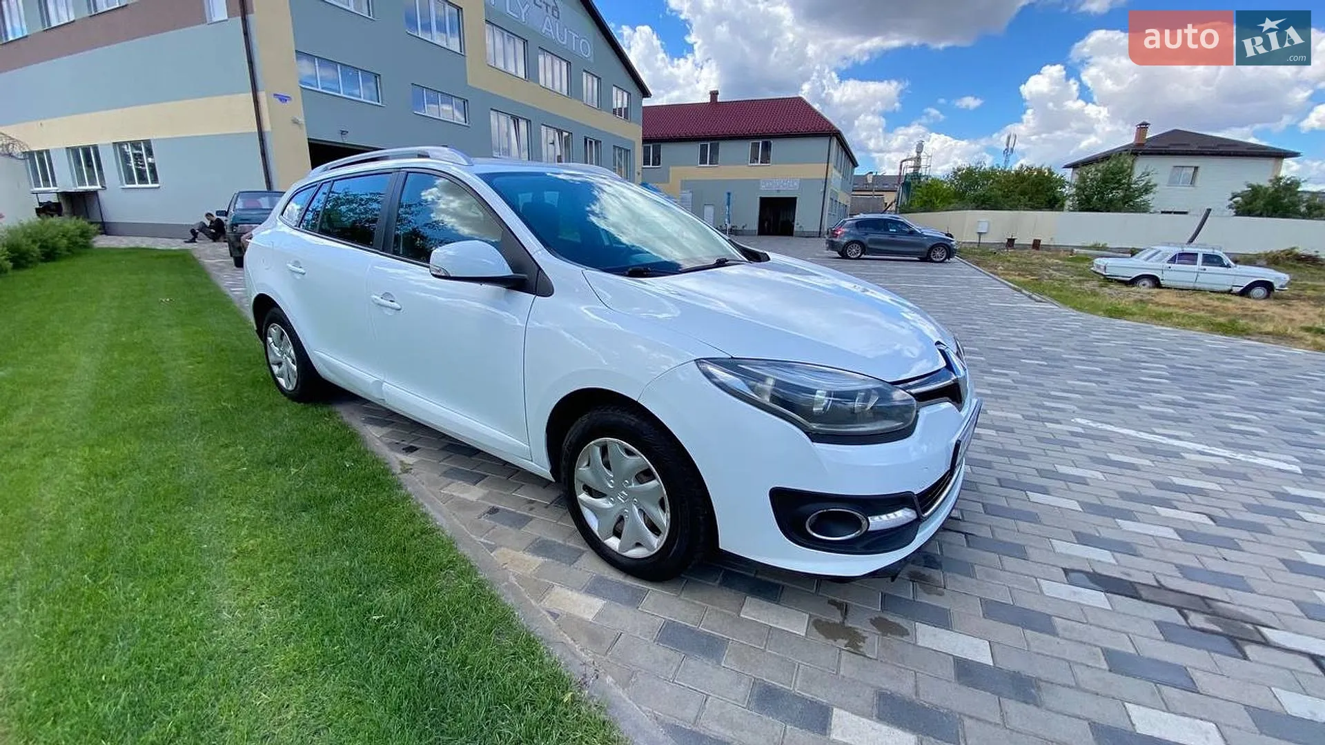 2014 Renault Megane - мініатюра 8