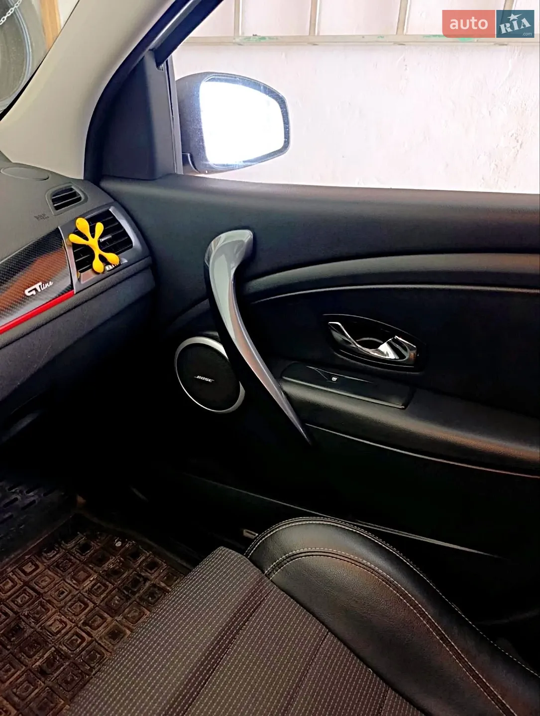 2012 Renault Megane - мініатюра 24