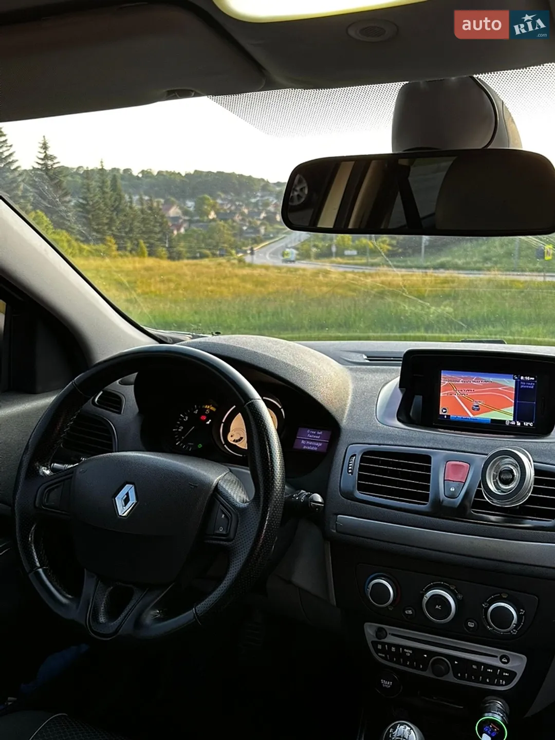 2010 Renault Megane - мініатюра 17