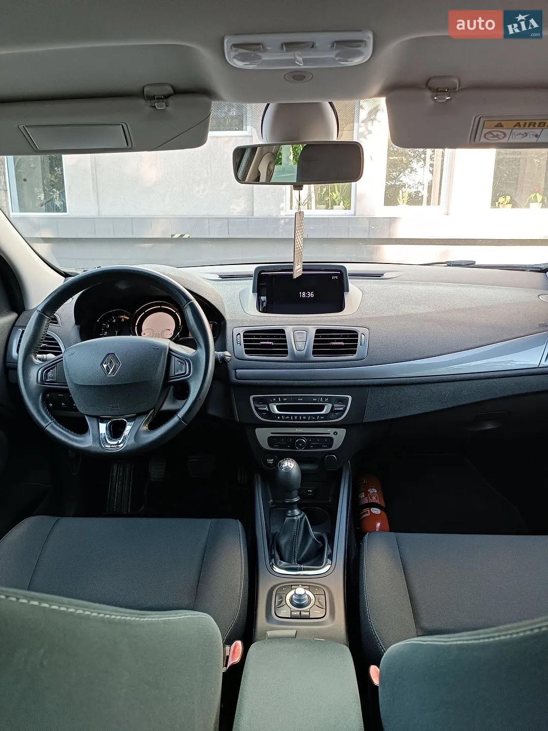 2014 Renault Megane - мініатюра 27