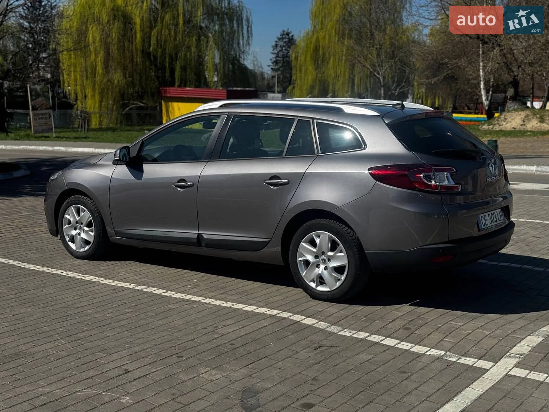 2012 Renault Megane - мініатюра 9