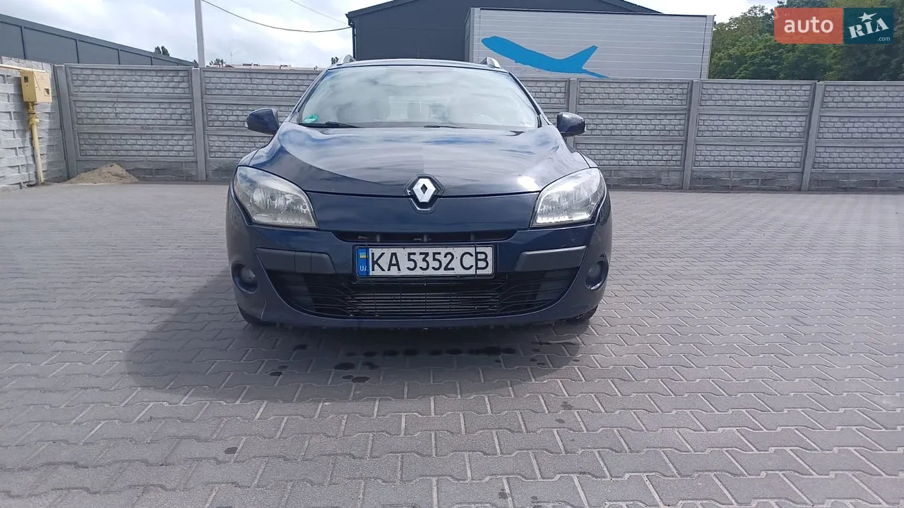 2010 Renault Megane - мініатюра 85