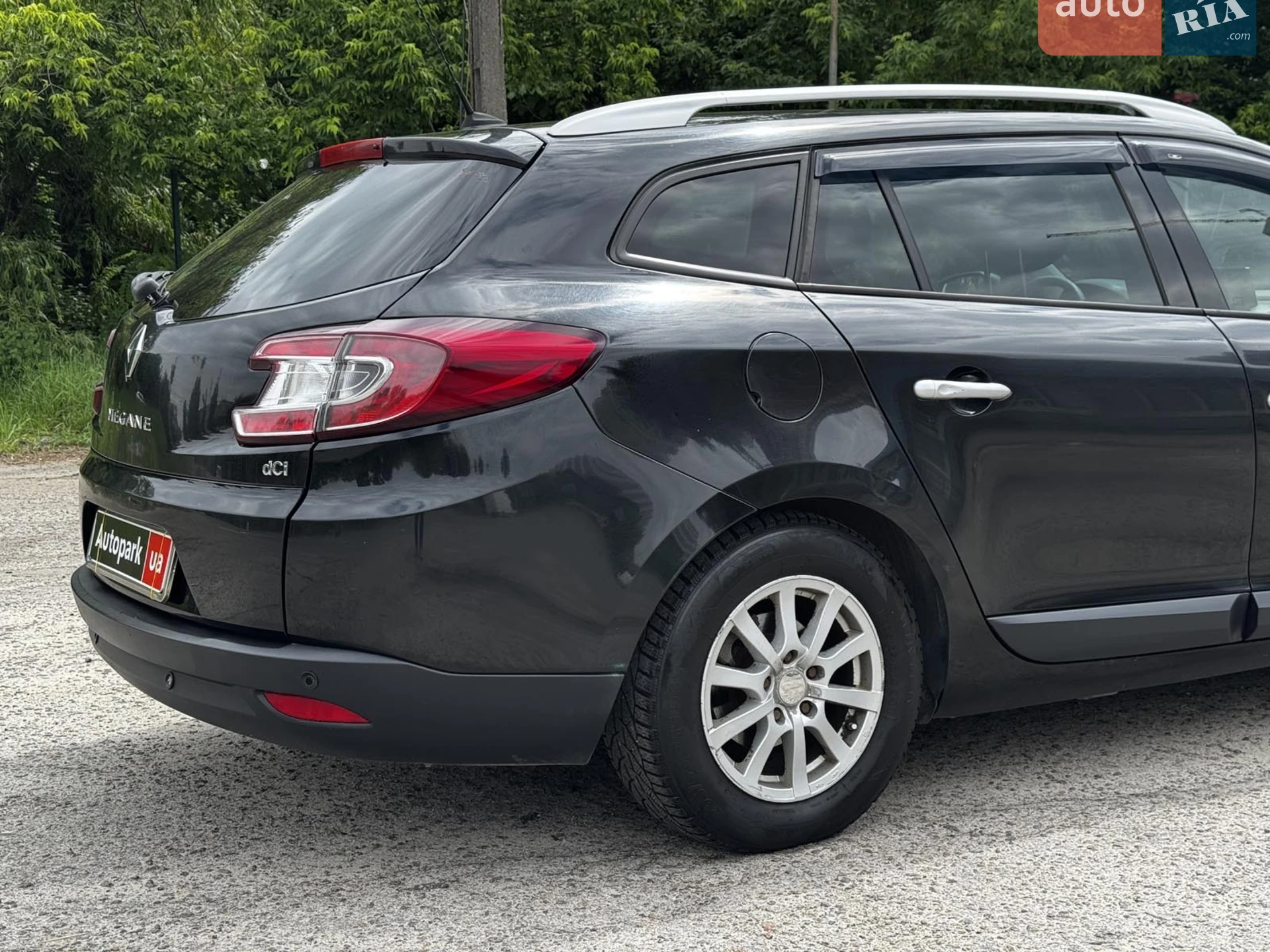 2010 Renault Megane - мініатюра 11
