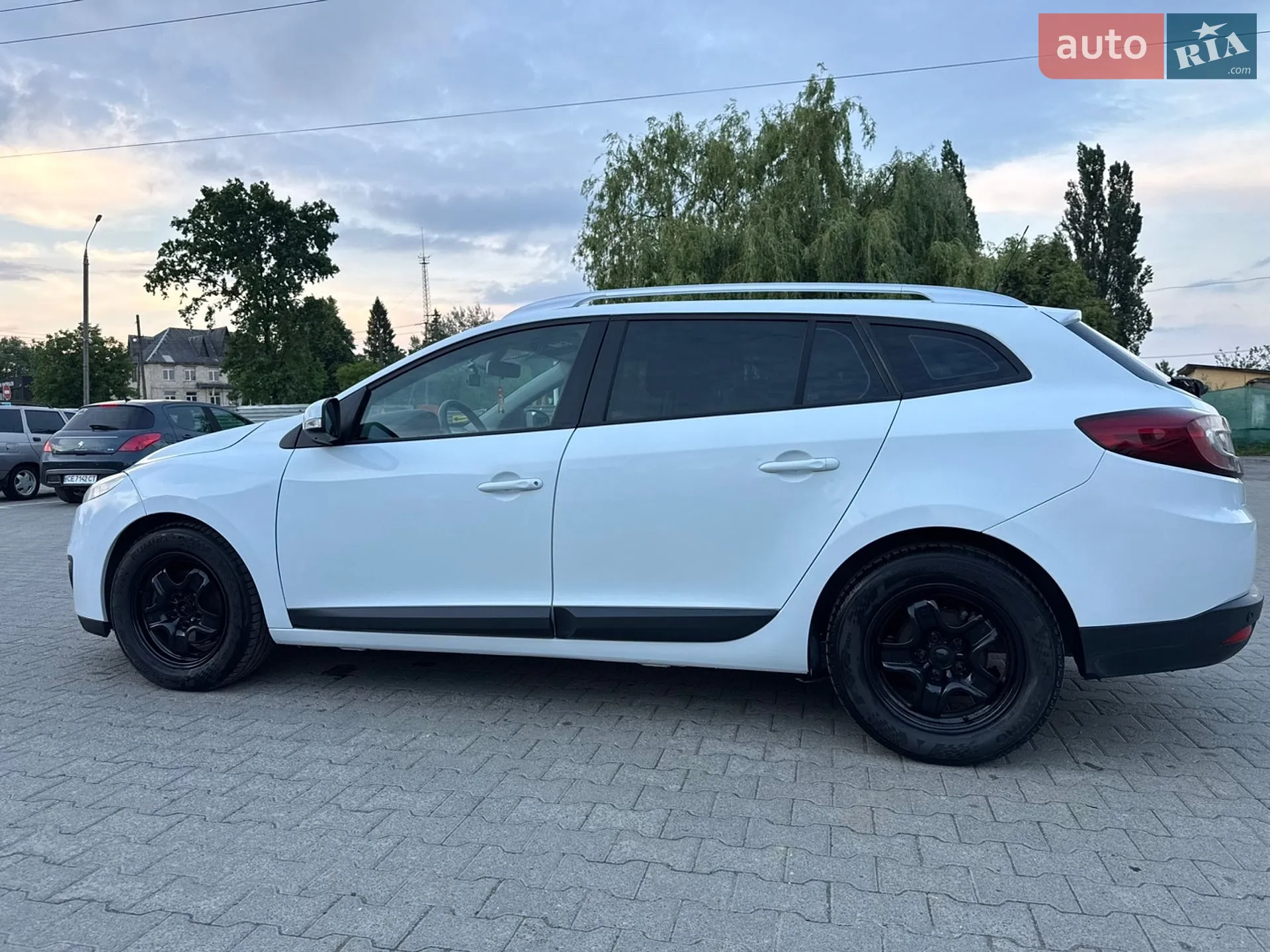 2013 Renault Megane - мініатюра 8