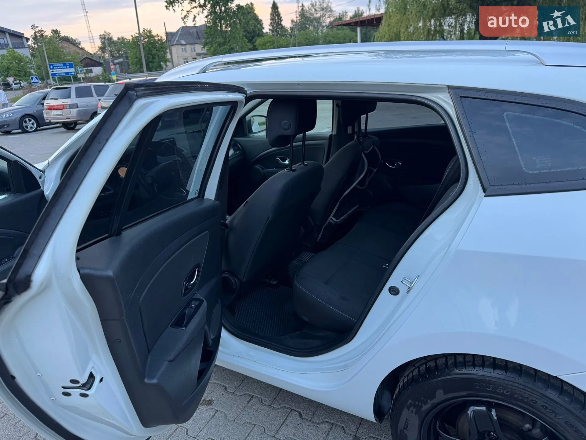 2013 Renault Megane - мініатюра 16