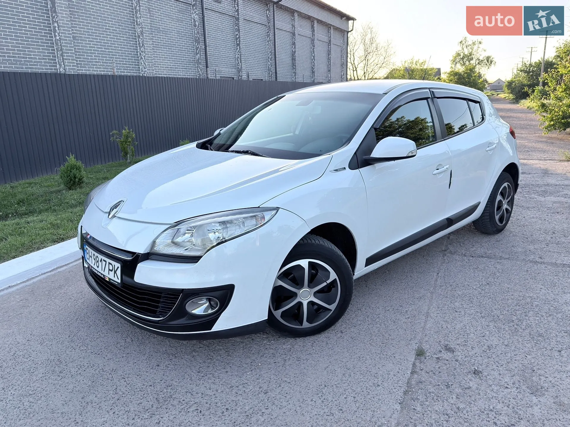 2013 Renault Megane - мініатюра 8