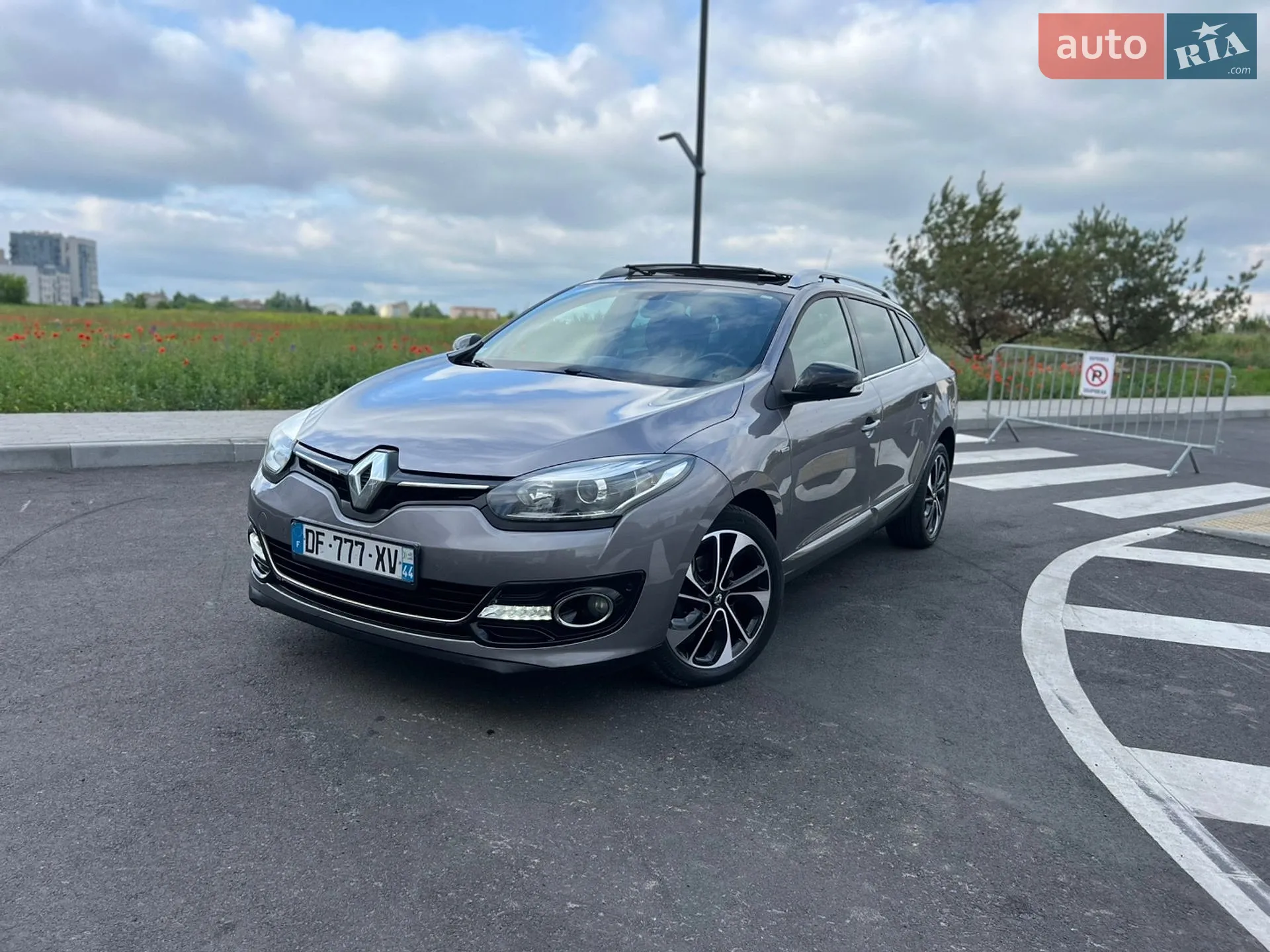 2014 Renault Megane - мініатюра 10