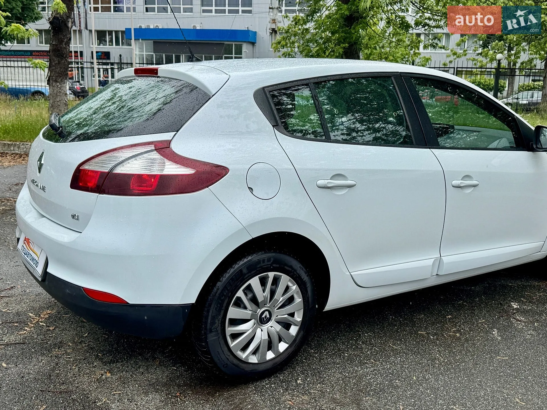 2015 Renault Megane - мініатюра 13