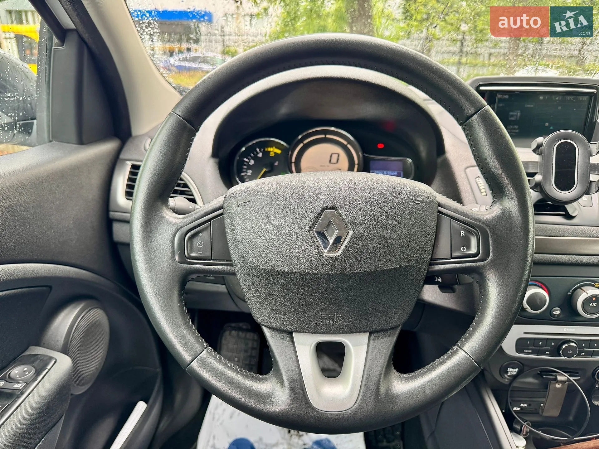 2015 Renault Megane - мініатюра 23