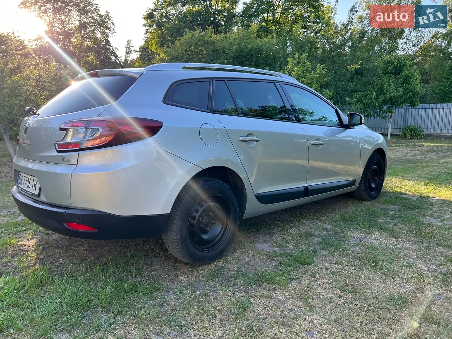 2010 Renault Megane - мініатюра 13