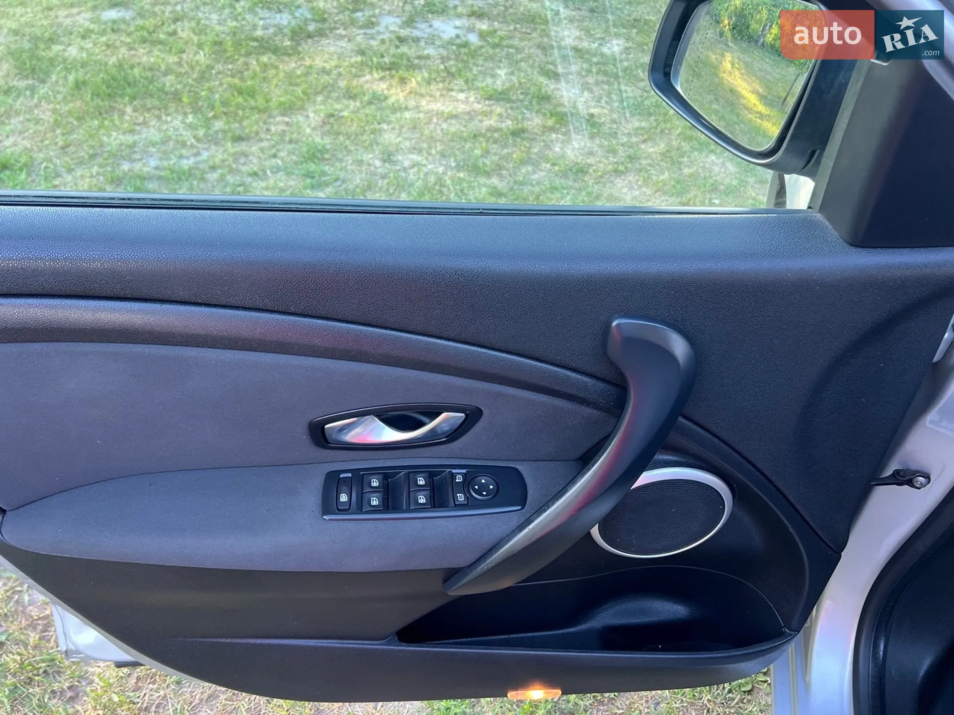 2010 Renault Megane - мініатюра 31