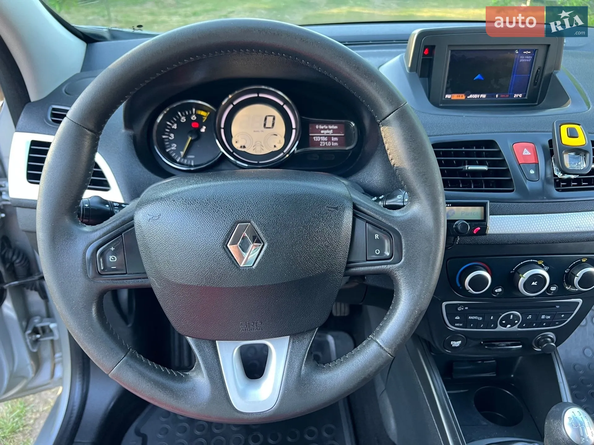 2010 Renault Megane - мініатюра 44