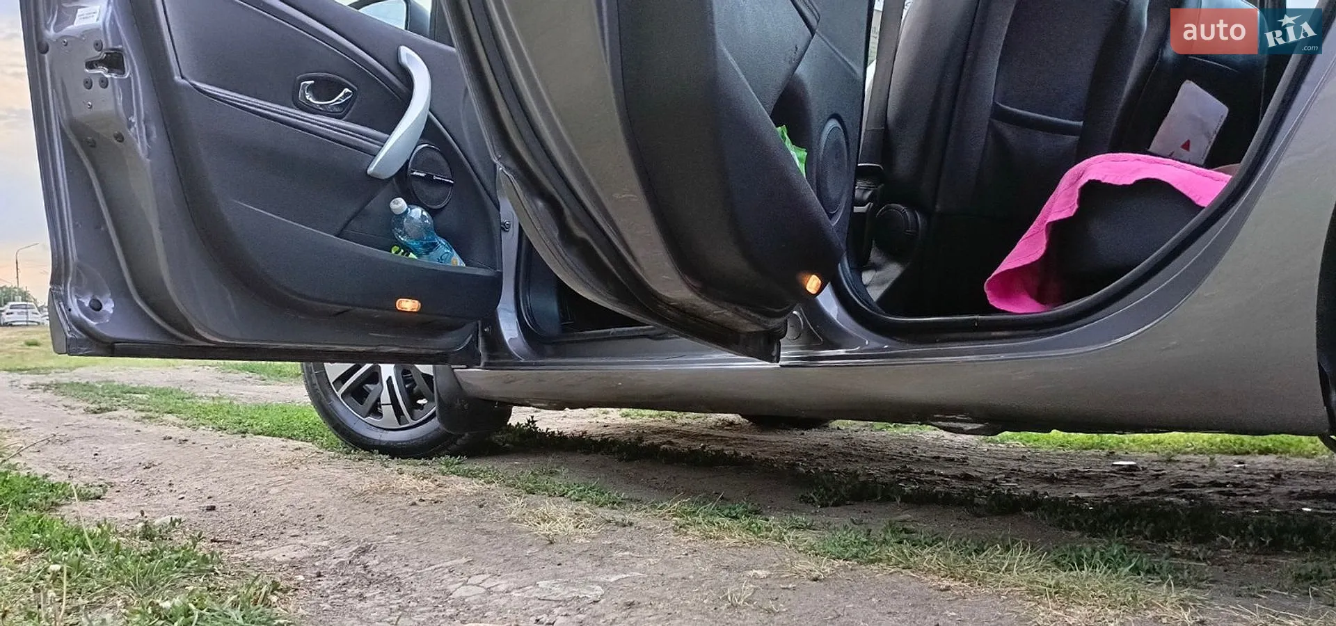 2012 Renault Megane - мініатюра 11