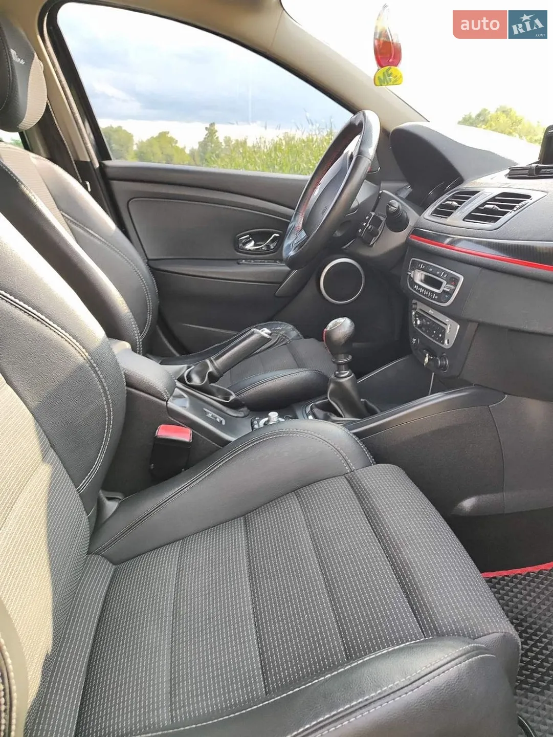 2012 Renault Megane - мініатюра 13