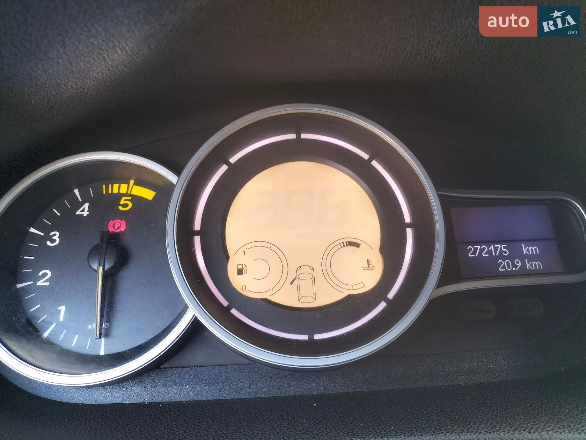 2010 Renault Megane - мініатюра 23