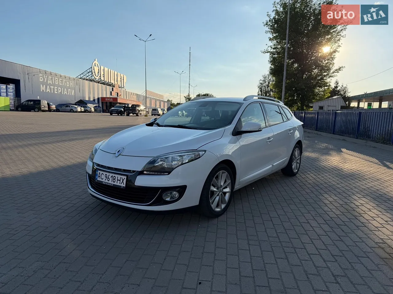 2012 Renault Megane - мініатюра 22