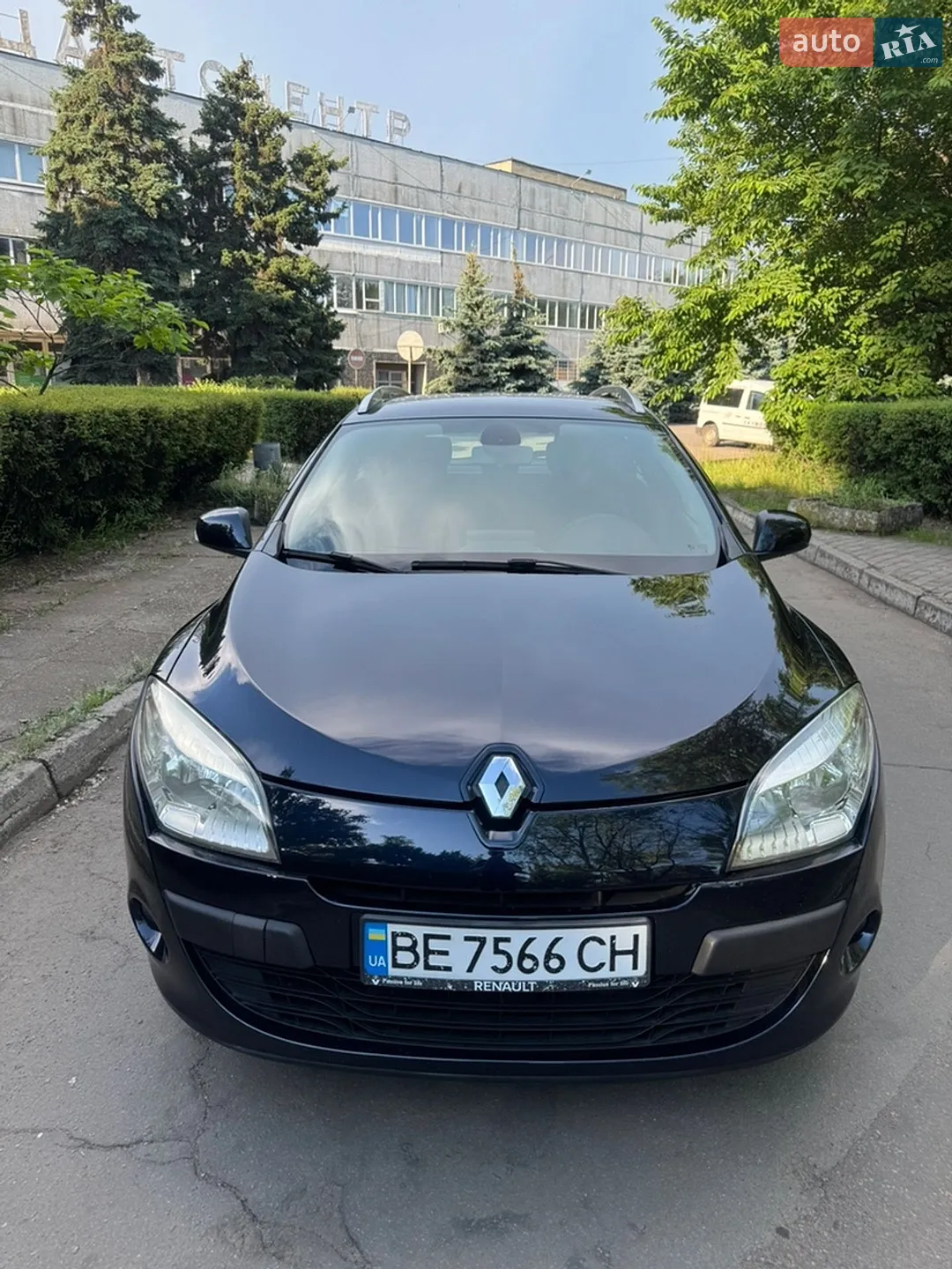 2010 Renault Megane - фото 1