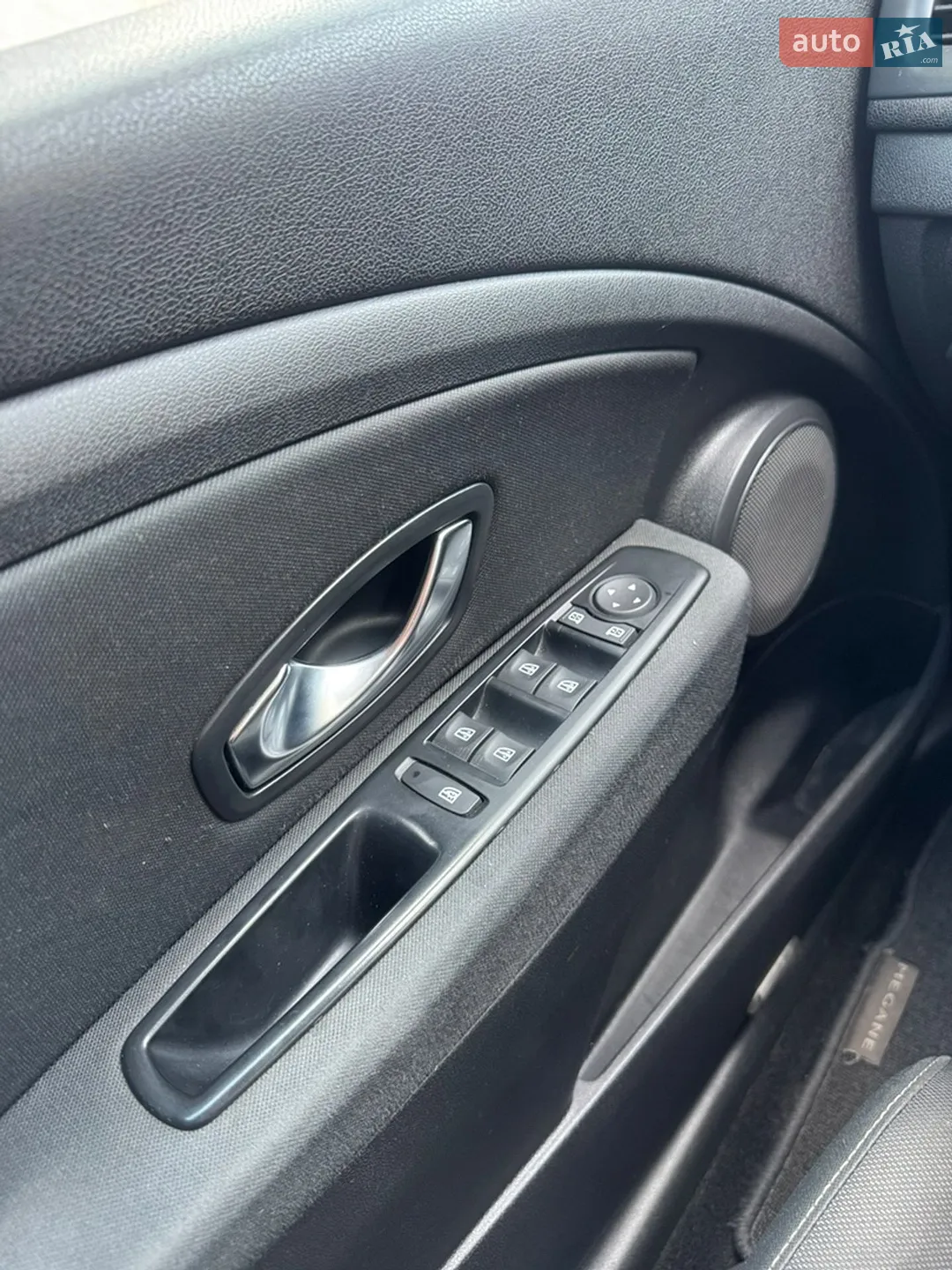 2010 Renault Megane - мініатюра 19