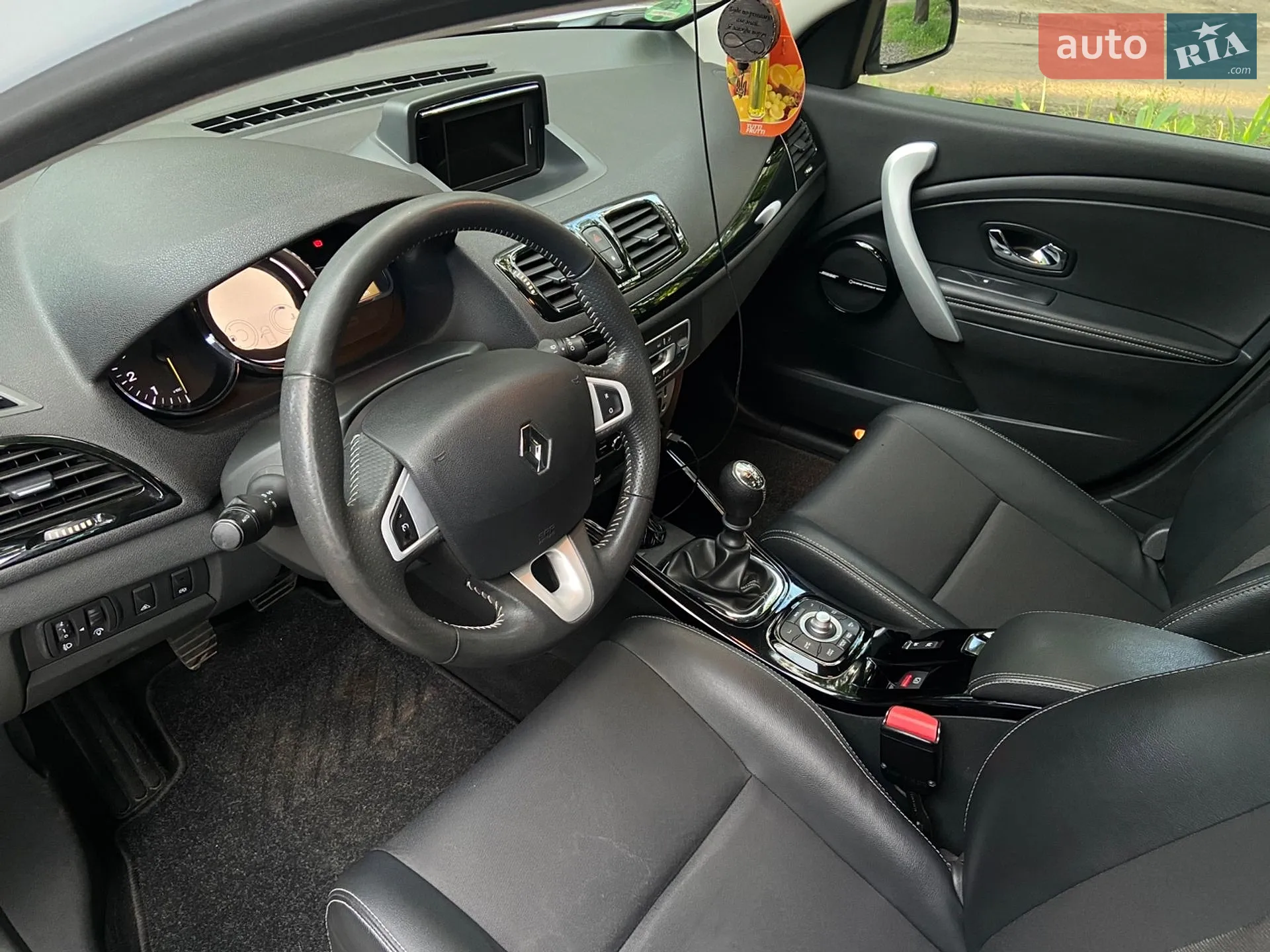 2012 Renault Megane - мініатюра 11