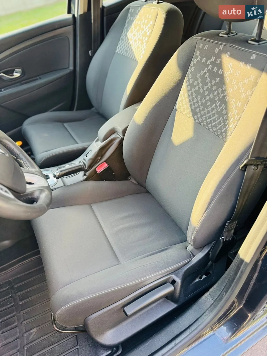 2012 Renault Megane - мініатюра 20