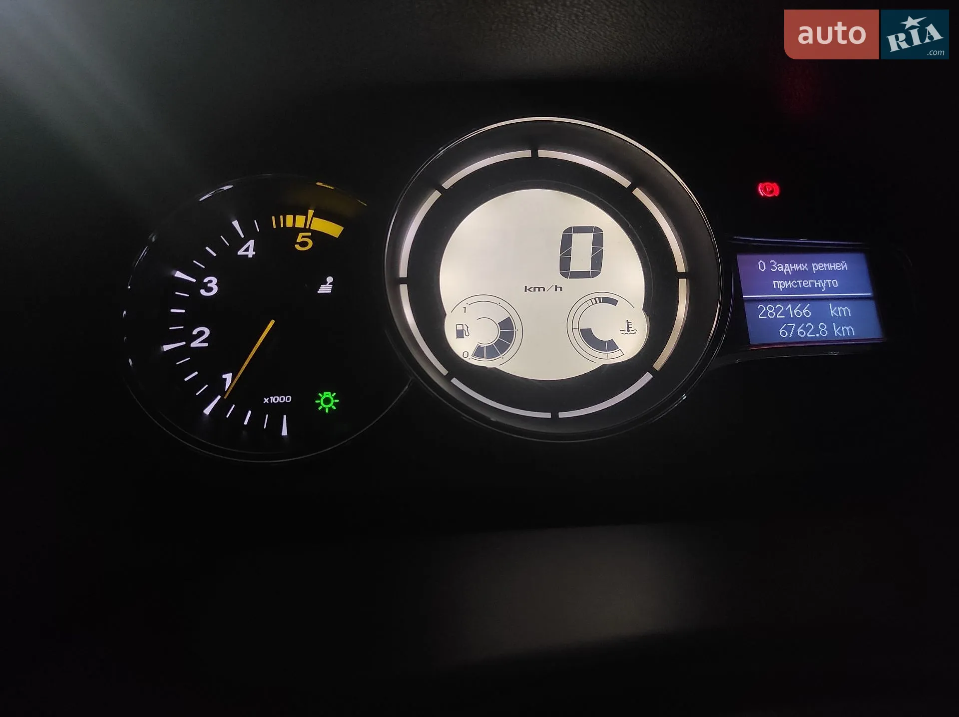 2014 Renault Megane - мініатюра 24