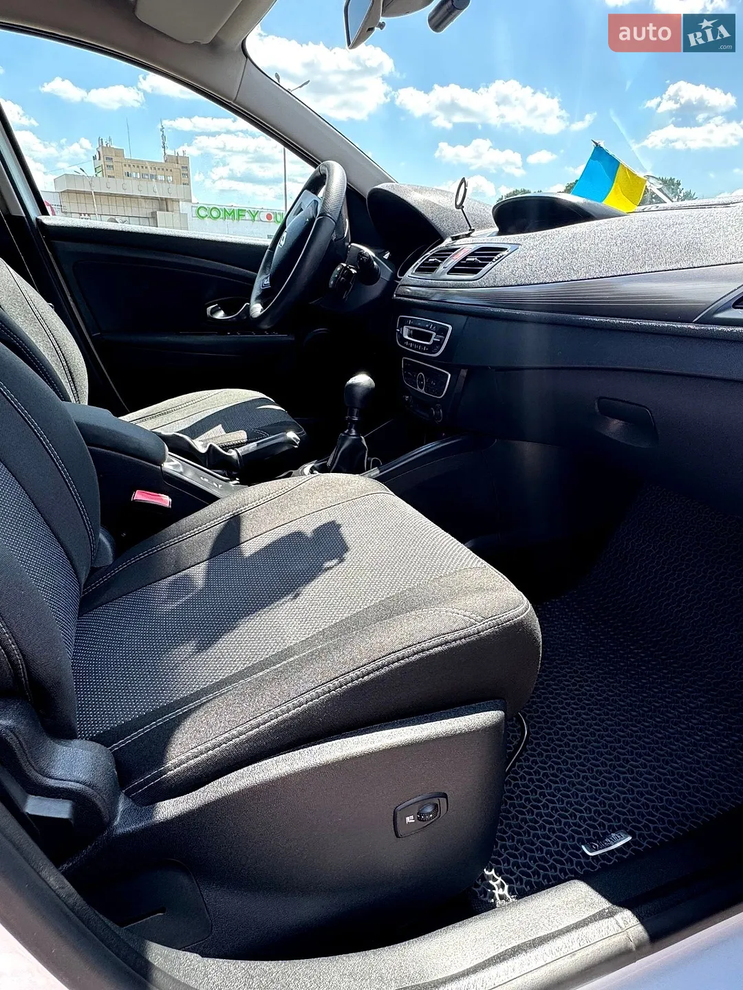 2011 Renault Megane - мініатюра 13