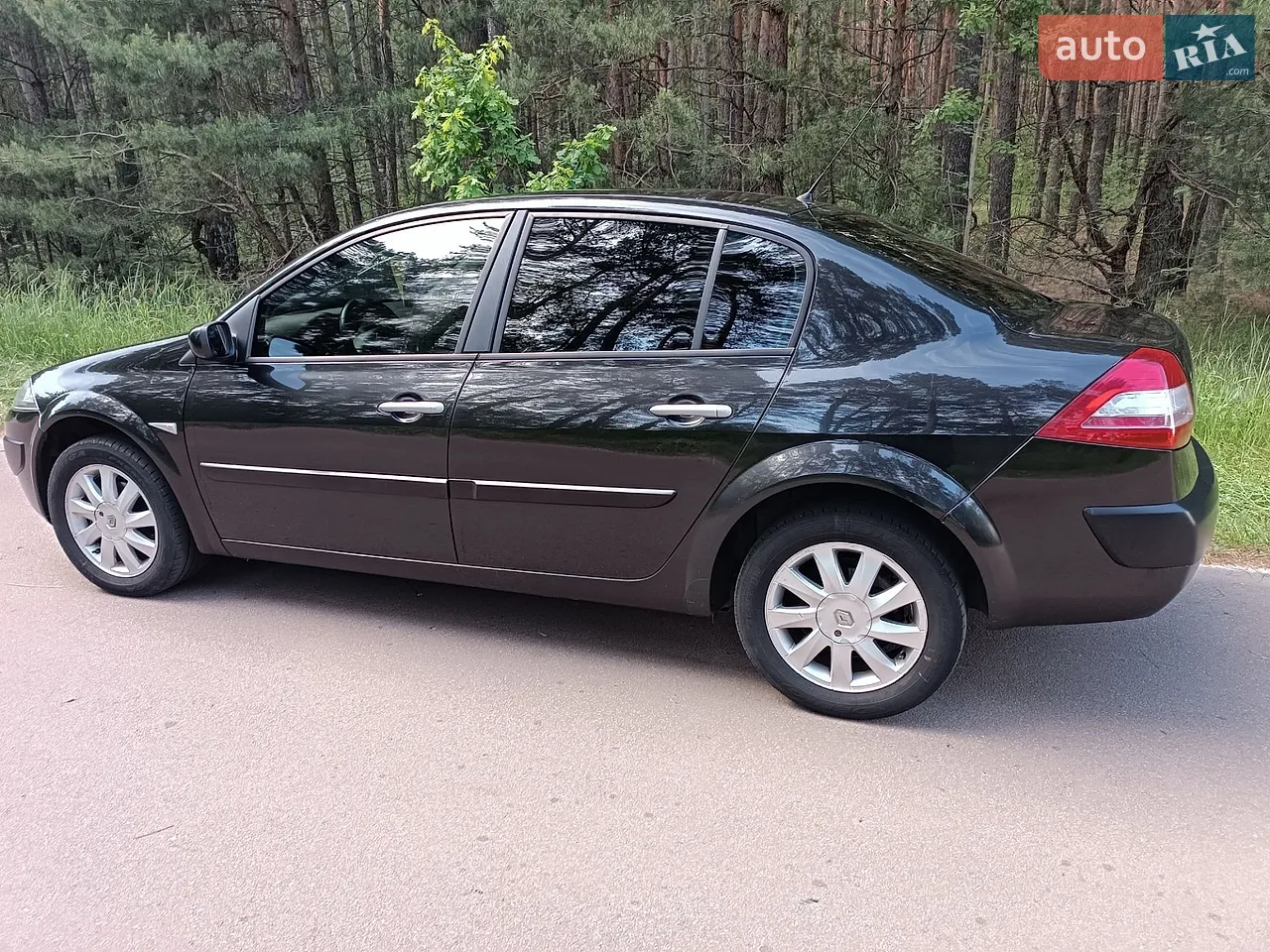 2010 Renault Megane - мініатюра 15