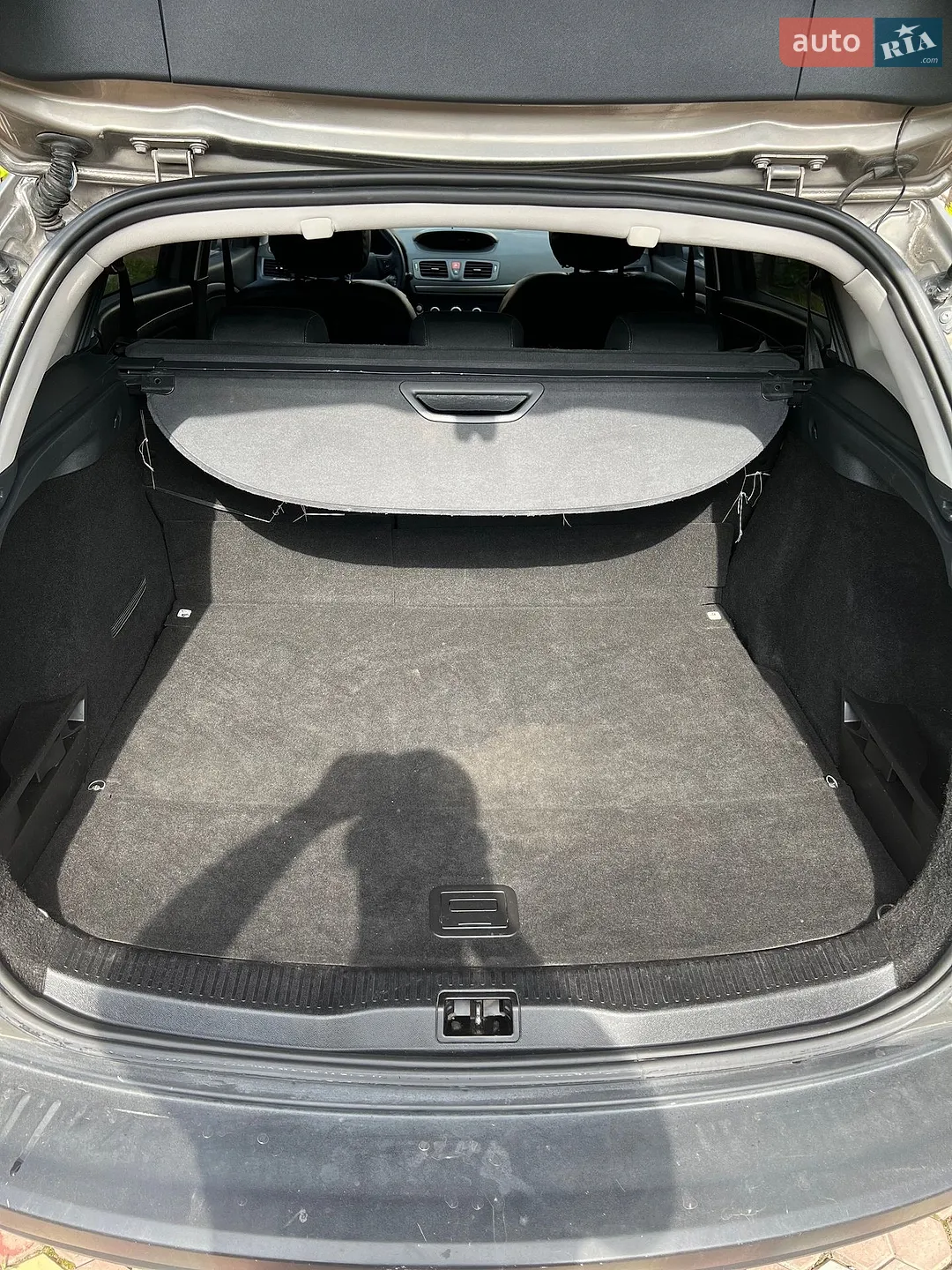 2011 Renault Megane - мініатюра 48
