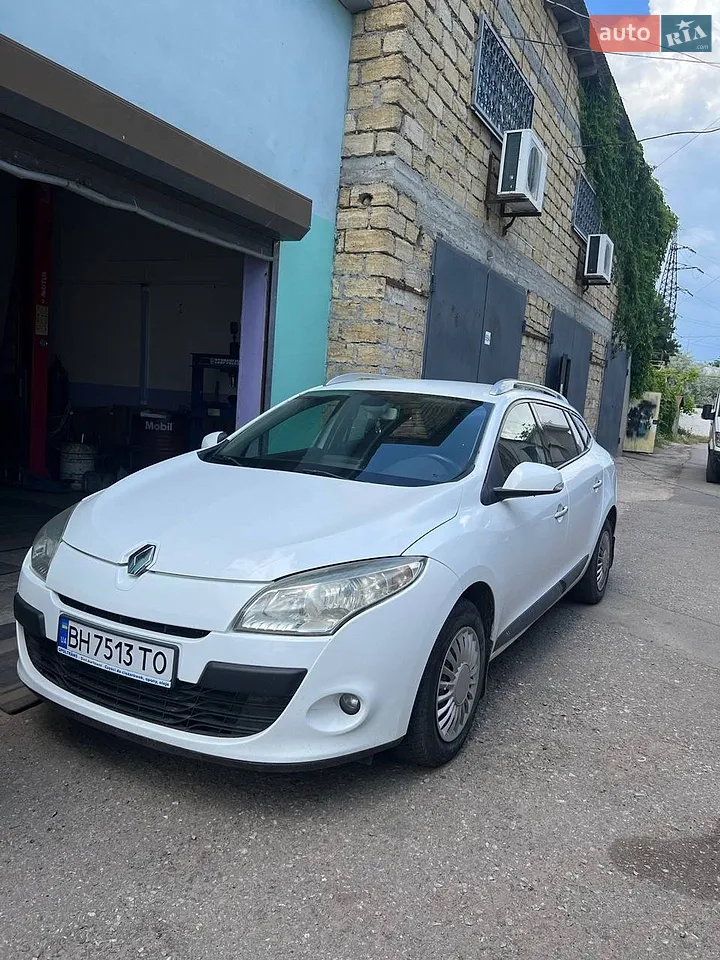 2010 Renault Megane - мініатюра 15