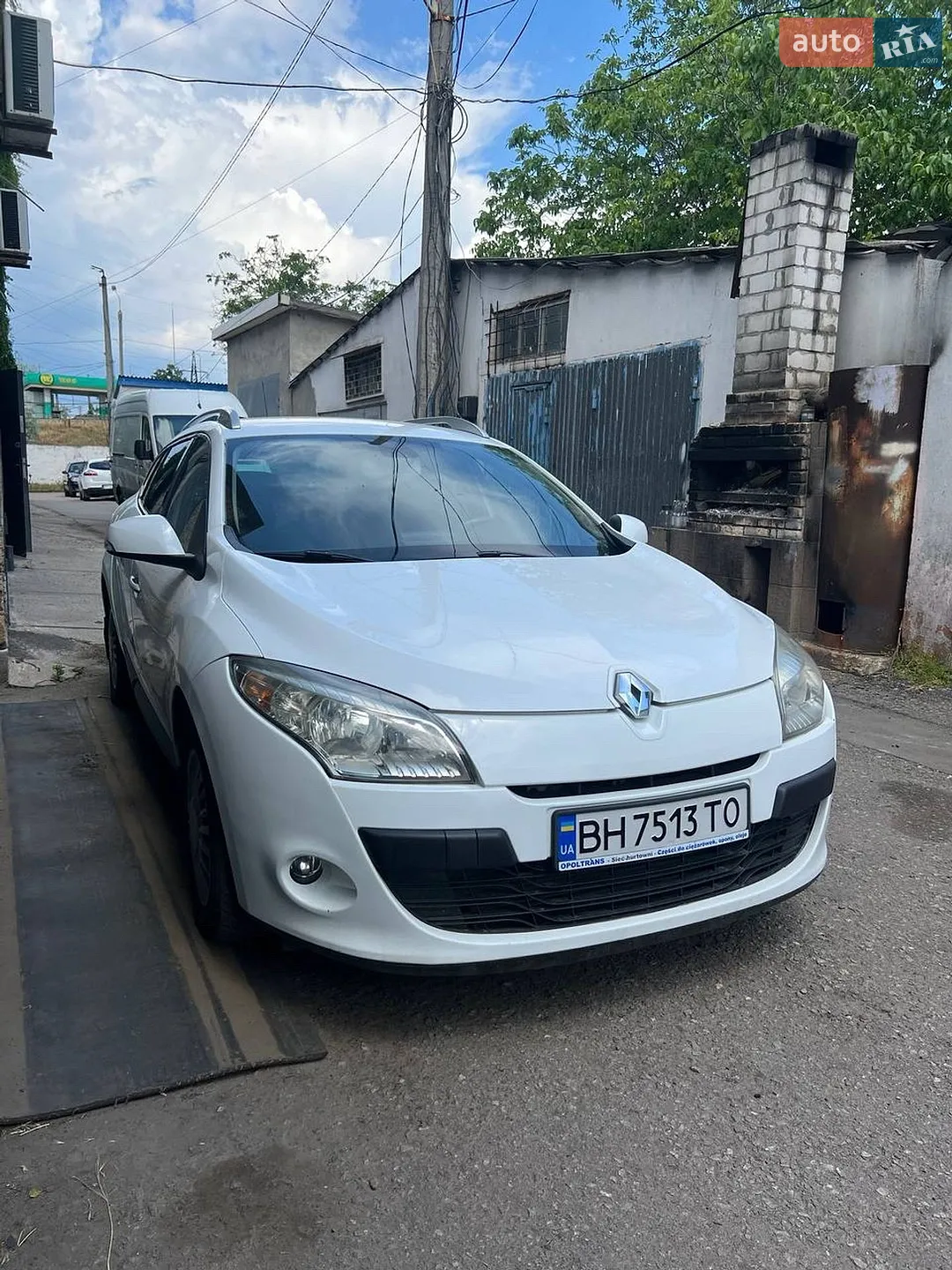 2010 Renault Megane - мініатюра 2