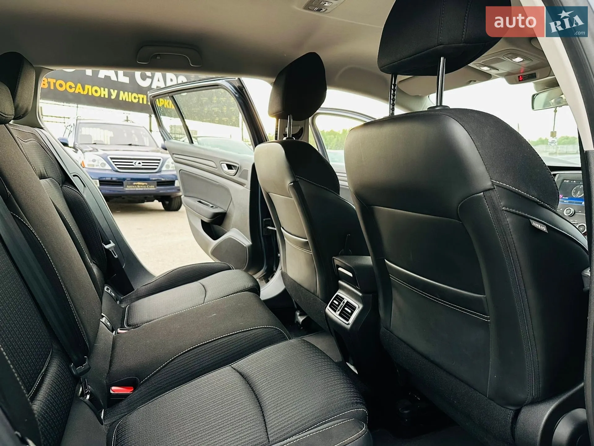 2017 Renault Megane - мініатюра 18